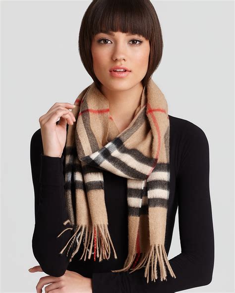 bloomingdales burberry mens scarf|The Burberry Scarf .